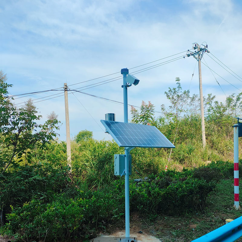 路面狀況監(jiān)測站:不切割路面的“眼睛” 路面狀況監(jiān)測站:不切割路面的“眼睛”